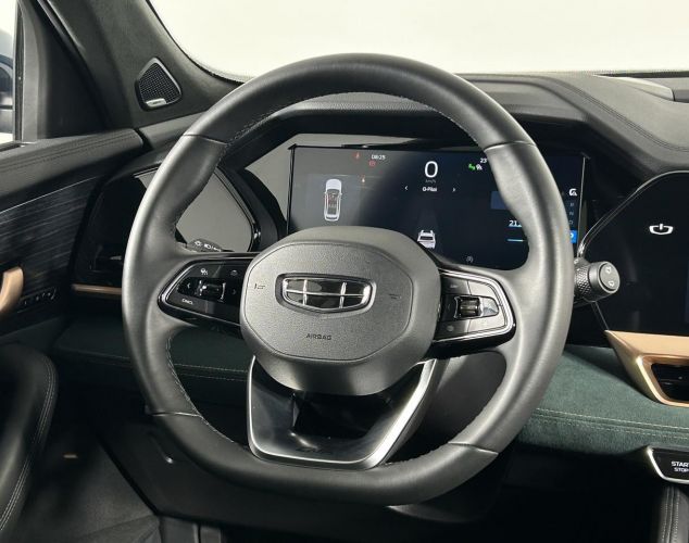 Geely Monjaro  Exclusive