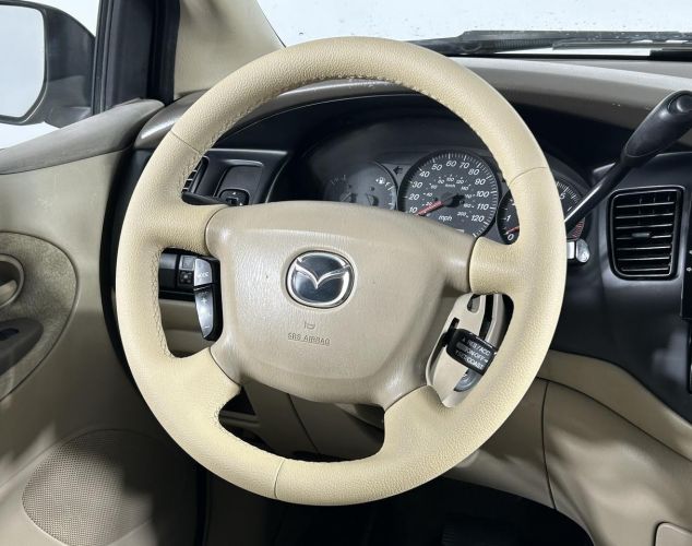 Mazda MPV  Base