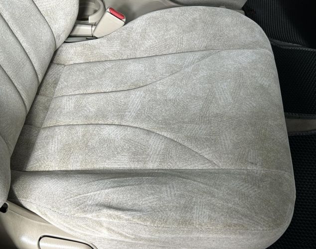 Mazda MPV  Base