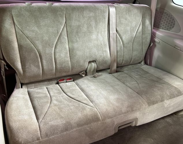 Mazda MPV  Base