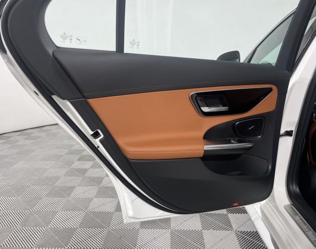 Mercedes-Benz C-Класс  