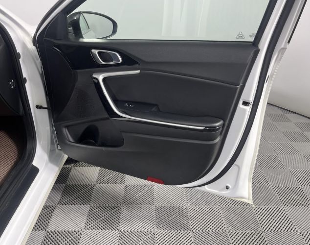 Kia Ceed  Luxe