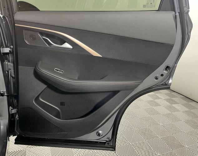 OMODA C5  