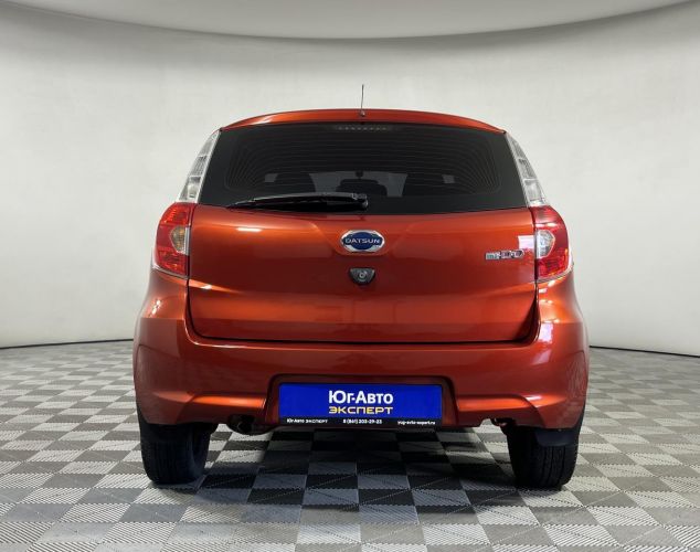 Datsun mi-DO  