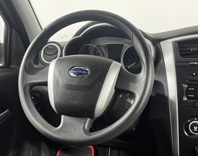 Datsun mi-DO  