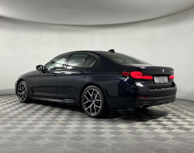 BMW 5 серия  