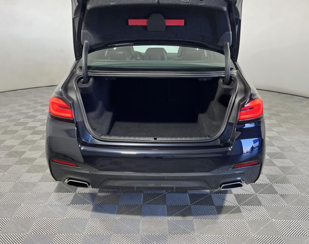 BMW 5 серия  