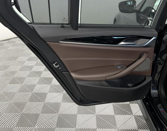 BMW 5 серия  