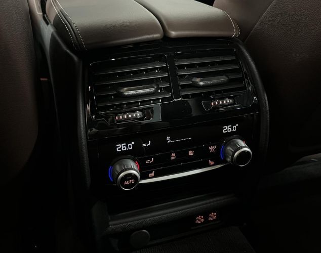 BMW 5 серия  