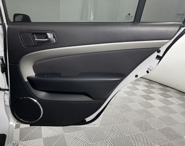 Chevrolet NAV Epica  LS MT 1VL69M3GP