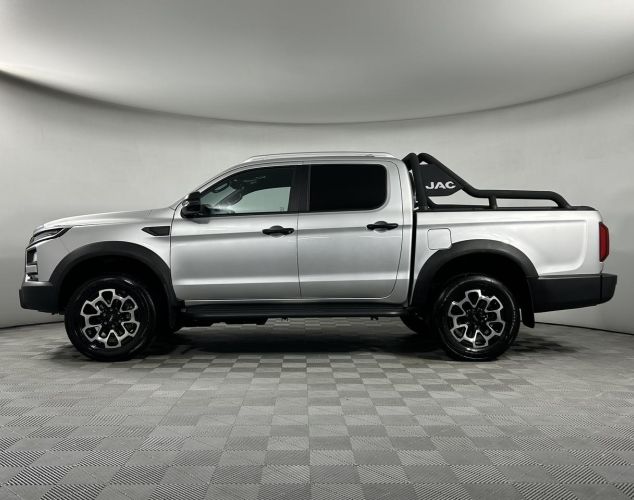 JAC T9  Explore