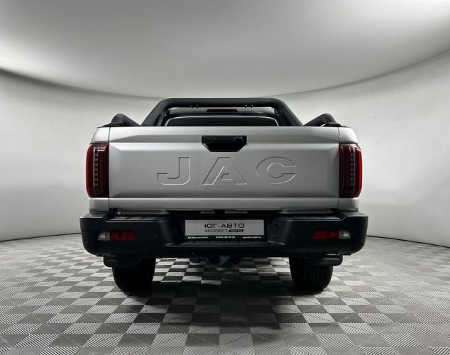 JAC T9  Explore