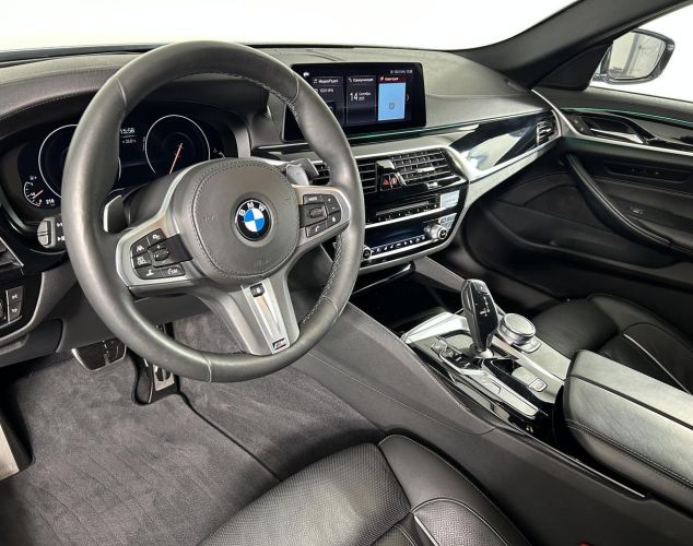 BMW 5 серия  