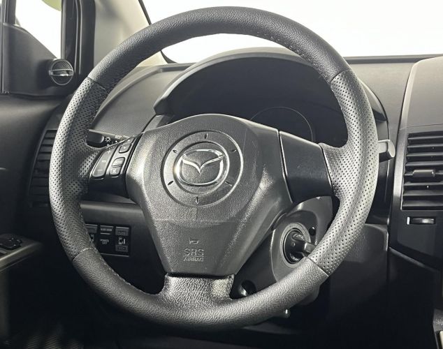 Mazda 5  
