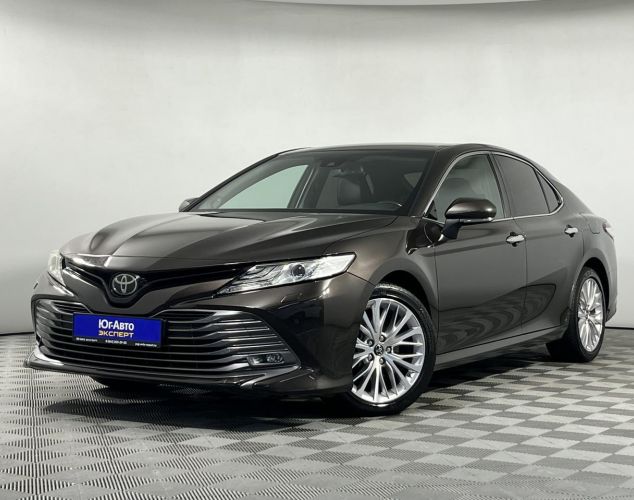 Toyota Camry  Executive Safety