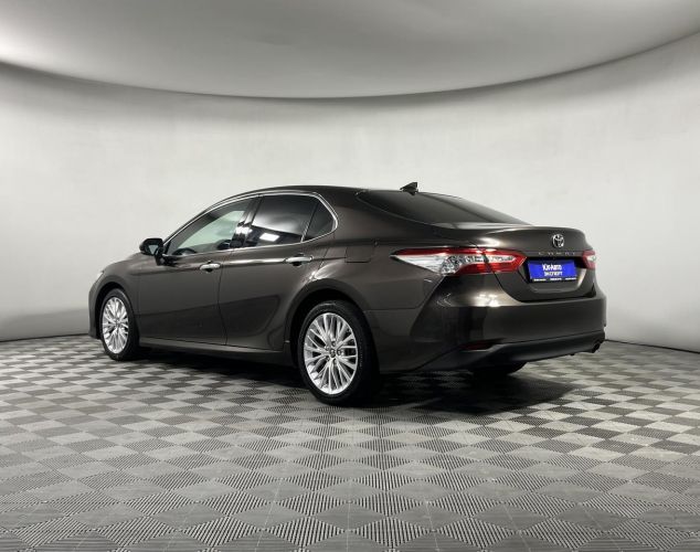 Toyota Camry  Executive Safety