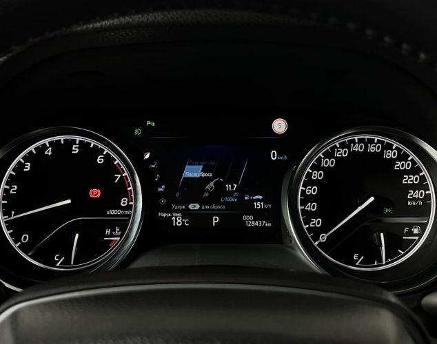 Toyota Camry  Executive Safety