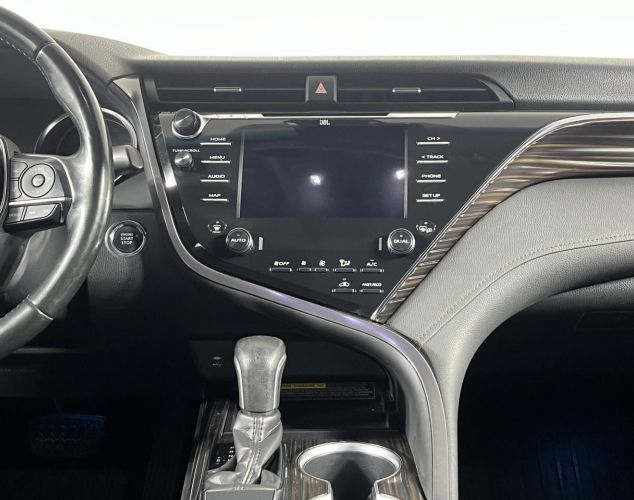 Toyota Camry  Executive Safety