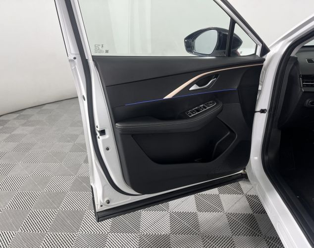 OMODA C5  