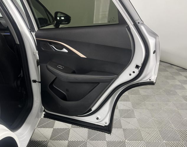 OMODA C5  