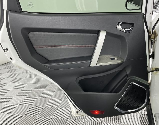 Geely Emgrand X7  