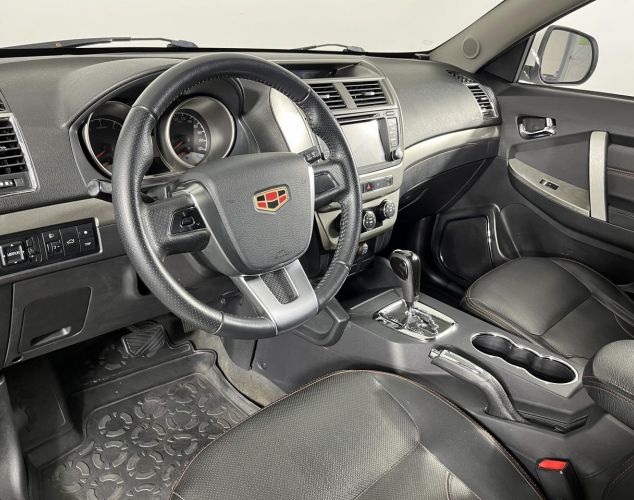 Geely Emgrand X7  