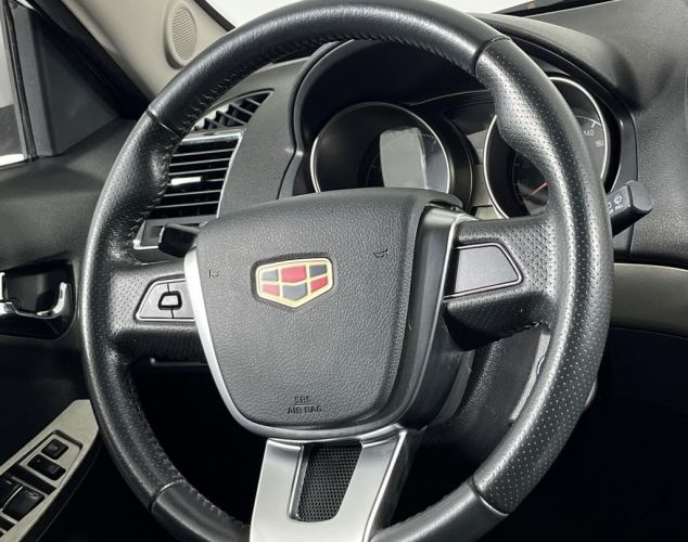 Geely Emgrand X7  