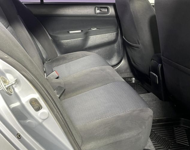 Mitsubishi Lancer  Базовая