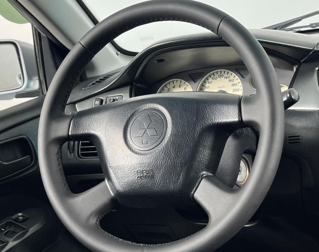 Mitsubishi Lancer  Базовая