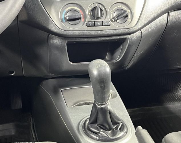 Mitsubishi Lancer  Базовая