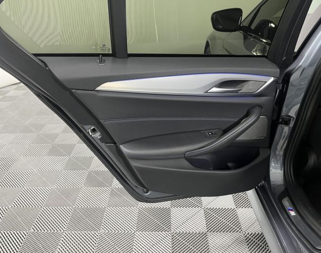 BMW 5 серия  