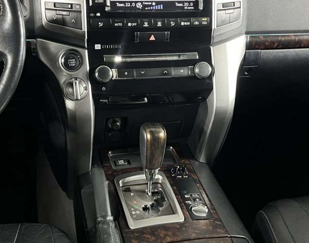 Toyota Land Cruiser  Люкс 7 мест