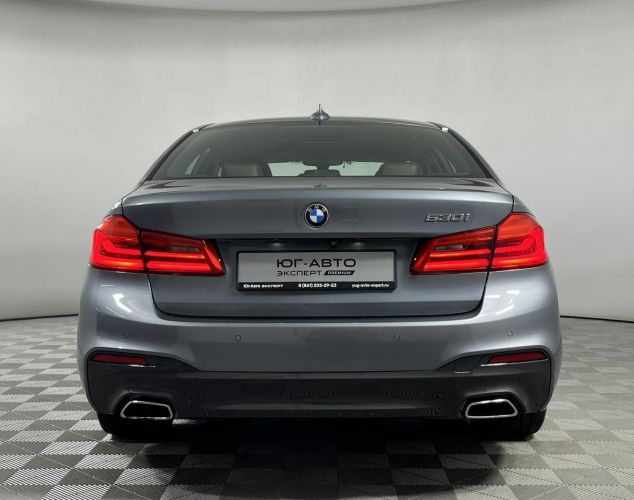 BMW 5 серия  