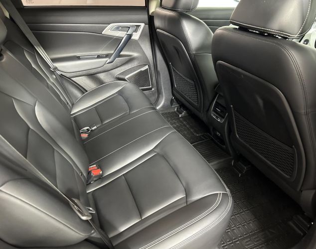 Geely Atlas  Luxury