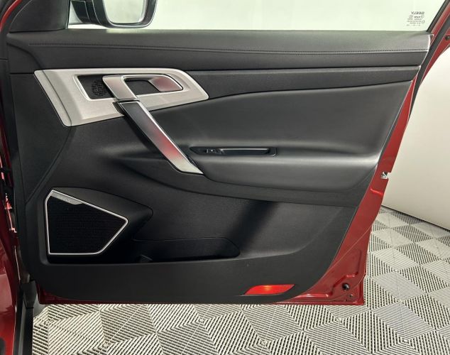 Geely Atlas  Luxury