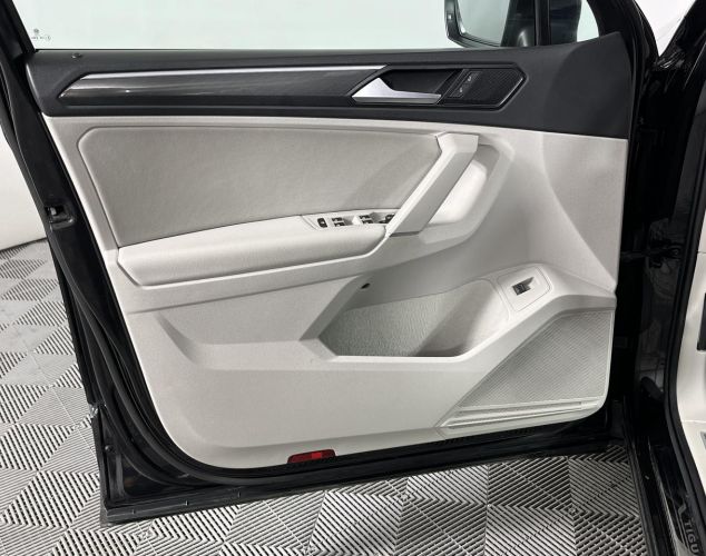 Volkswagen Tiguan  OFFROAD