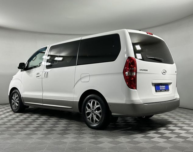 Hyundai H-1  Business