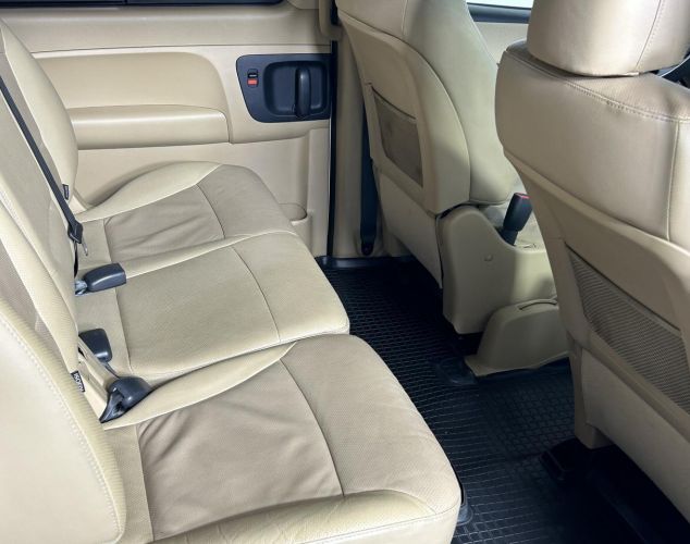 Hyundai H-1  Business