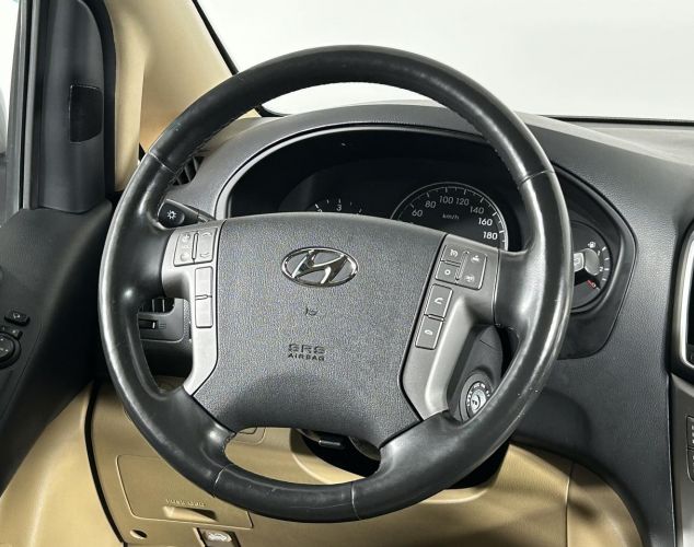 Hyundai H-1  Business