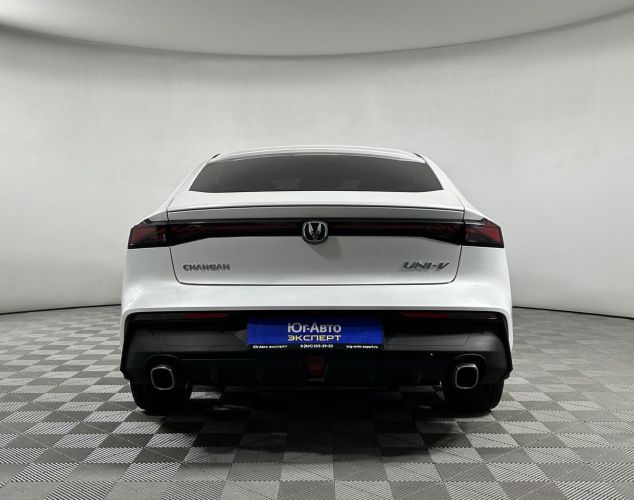 Changan UNI-V  