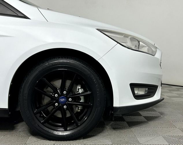 Ford Focus  Ambiente