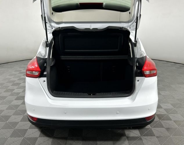 Ford Focus  Ambiente