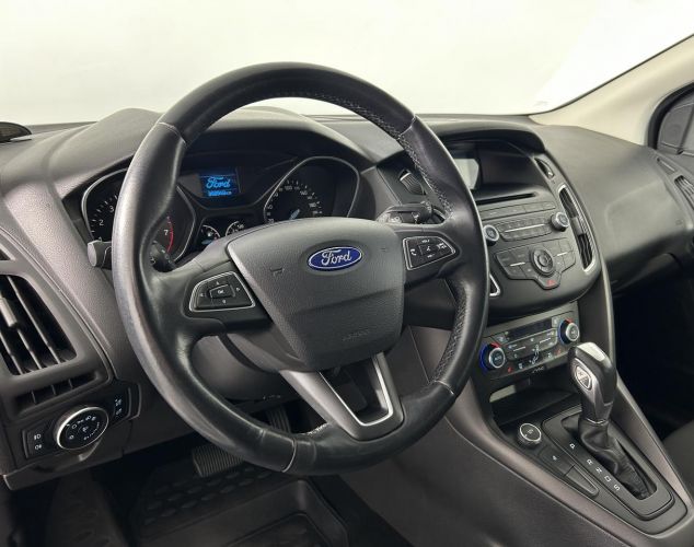 Ford Focus  Ambiente