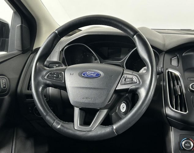Ford Focus  Ambiente