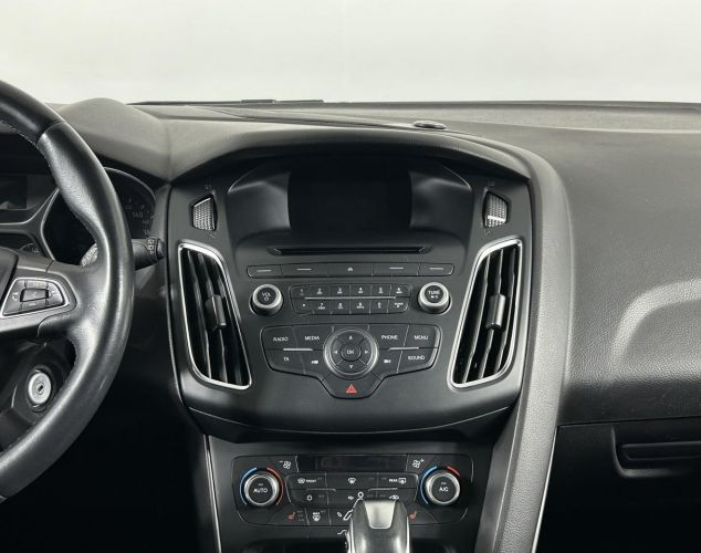 Ford Focus  Ambiente
