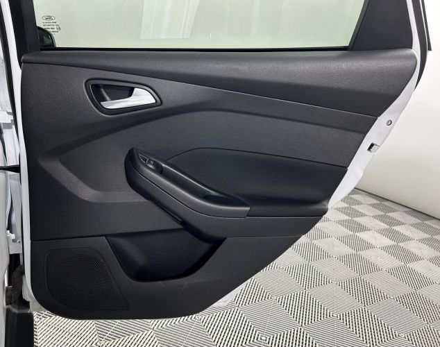 Ford Focus  Ambiente