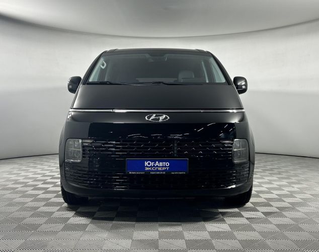 Hyundai Staria  Business