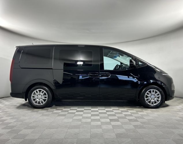 Hyundai Staria  Business
