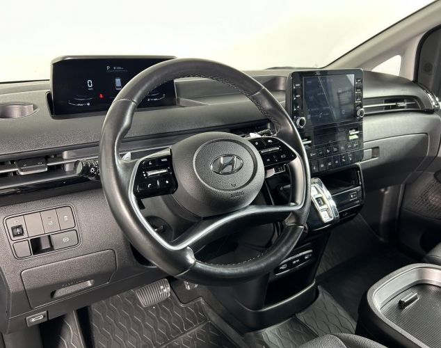 Hyundai Staria  Business
