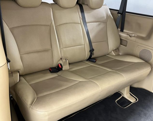 Hyundai H-1  